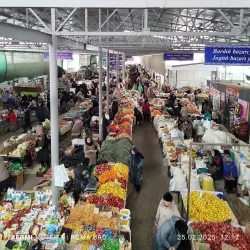 Nukus Bazaar - Nukus