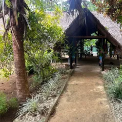 Nanda Blue Hole - Luganville