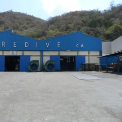 Centro Comercial Guarenas Plaza - Guarenas