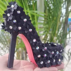 Local Handicraft Shops - Guasdualito