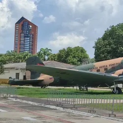 Museo Aeronáutico de Puerto la Cruz - Puerto la Cruz
