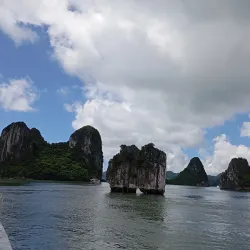 Dau Go Cave - Ba Long Bay (Hạ Long Bay)