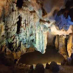 Sung Sot Cave (Surprise Cave) - Ba Long Bay (Hạ Long Bay)