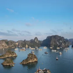 Ti Top Island - Ba Long Bay (Hạ Long Bay)