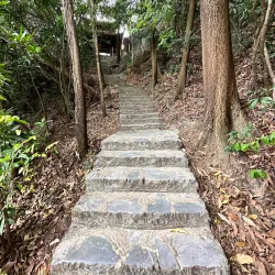 Ti Top Island - Ba Long Bay (Hạ Long Bay)