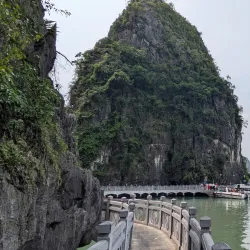 Ti Top Island - Ba Long Bay (Hạ Long Bay)
