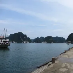 Ti Top Island - Ba Long Bay (Hạ Long Bay)