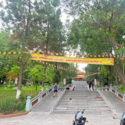 Lim Festival and Lim Temple - Bac Ninh