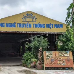 Phu Lang Pottery Village - Bac Ninh