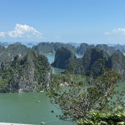 Bai Tho Mountain - Cam Pha