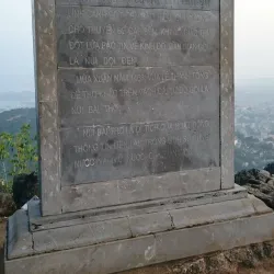 Bai Tho Mountain - Cam Pha