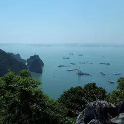 Bai Tho Mountain - Cam Pha