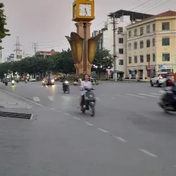 Cam Pha Market - Cam Pha