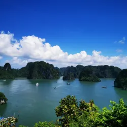 Ha Long Bay - Cam Pha