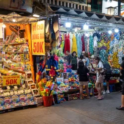Ha Long Night Market - Cam Pha