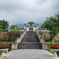 Yen Tu Mountain - Cam Pha