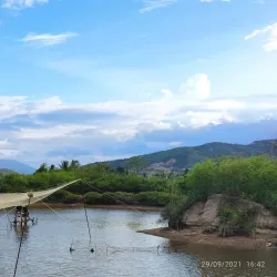 Ba Ngòi Fishing Village - Cam Ranh