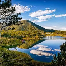 Tuyen Lam Lake - Da Lat