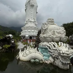 Son Tra Peninsula (Monkey Mountain) - Da Nang