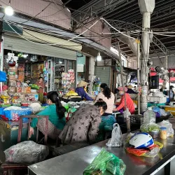 Dong Hoi Market - Dong Hoi