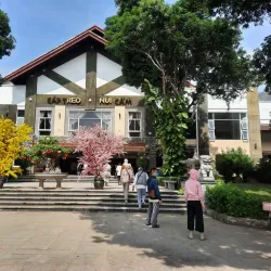 Cam Mountain (Nui Cam) - Hai Duong