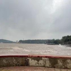 Do Son Beach - Hai Phong