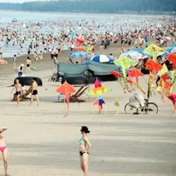 Do Son Beach - Hai Phong