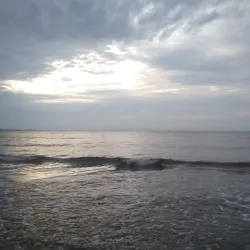 Do Son Beach - Hai Phong