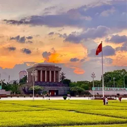 Ho Chi Minh Mausoleum - Hanoi