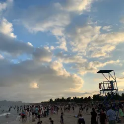 Bai Chay Beach - Hong Gai