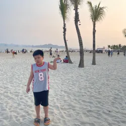 Bai Chay Beach - Hong Gai