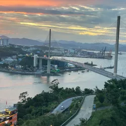 Ha Long Cable Car - Hong Gai