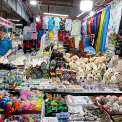 Quang Ninh Night Market - Hong Gai