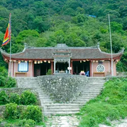 Yen Tu Mountain - Hong Gai