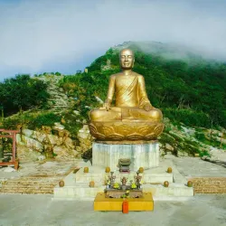 Yen Tu Mountain - Hong Gai