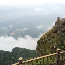 Yen Tu Mountain - Hong Gai