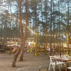 Kon Tum Night Market - Kon Tum