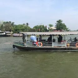 Long Xuyen Floating Market - Long Xuyen