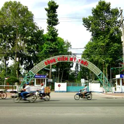 Long Xuyen Riverside Park - Long Xuyen