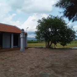 Mau Temple (Đền Mẫu) - Đông Triều