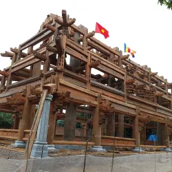 Phu Lang Temple - Đông Triều