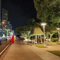 Nha Trang Beach - Nha Trang