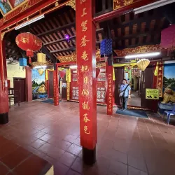 Van Thuy Tu Temple - Phan Thiet