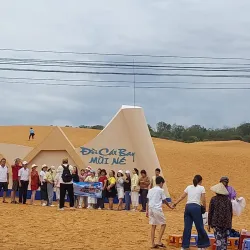 White Sand Dunes (Đồi Cát Trắng) - Phan Thiet