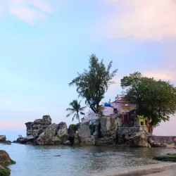 Cau Temple (Dinh Cau) - Phu Quoc