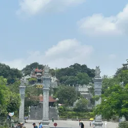 Goong Temple (Đền Cửa Ông) - Thai Nguyen