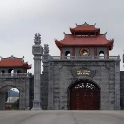 Hung Kings Temple (Đền Hùng) - Viet Tri