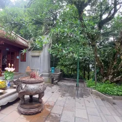 Hung Kings Temple (Đền Hùng) - Viet Tri