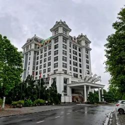 Dong Thap Lake - Vinh Yen