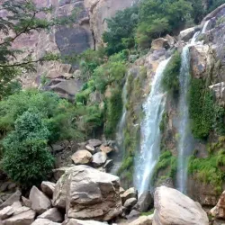 Al Mahwit Mountains - Al Mahwit